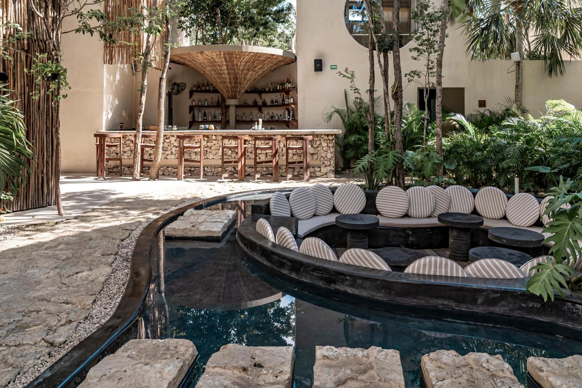 Rubi Tulum Hotel Exterior photo